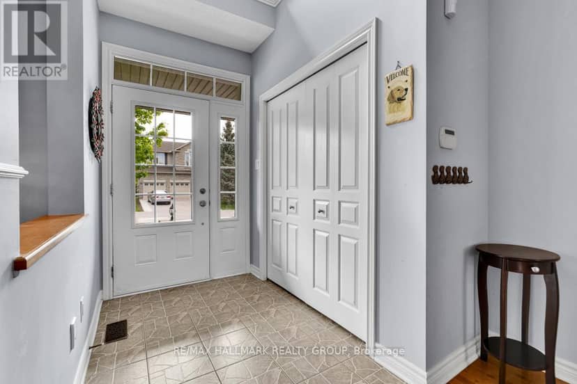 151 Charlie's Lane, Ottawa, photo 3