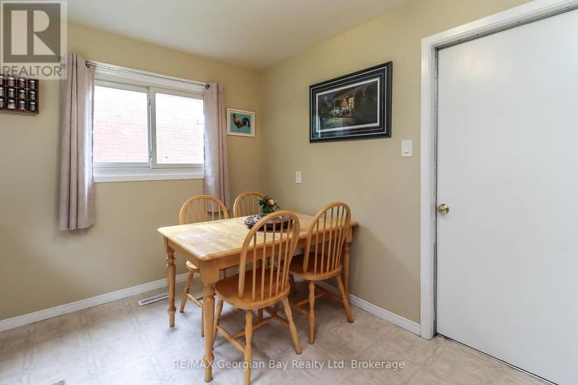 718 Birchwood Drive — photo 14 of 40