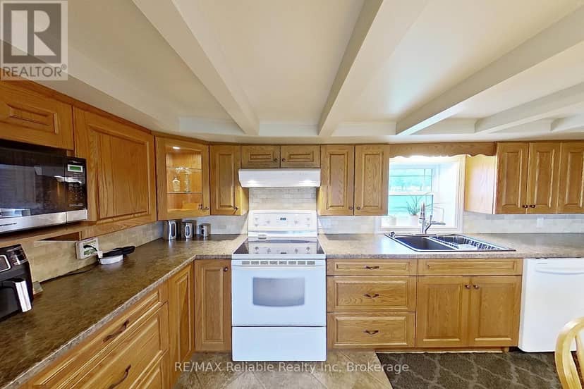 73053 Bluewater Highway — photo 14 of 28