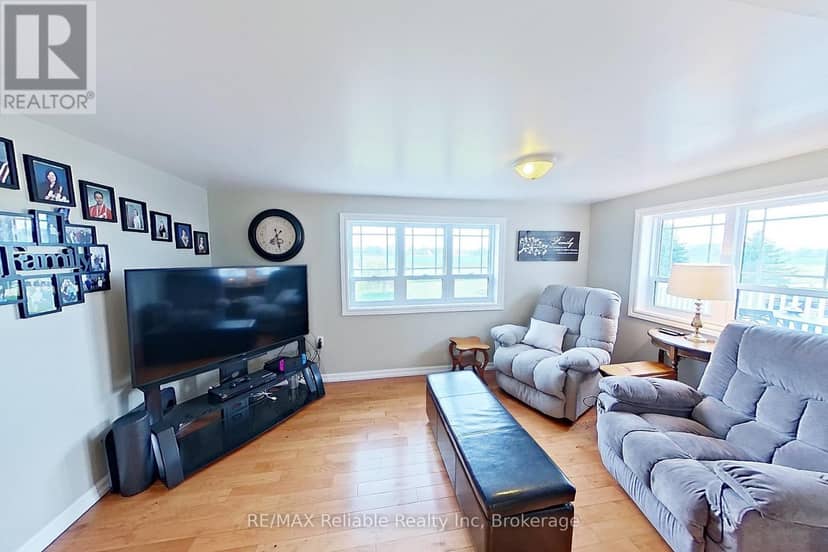 73053 Bluewater Highway — photo 5 of 28