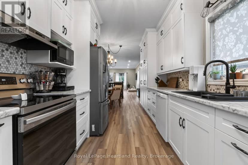16 Somerset Street — photo 12 of 40