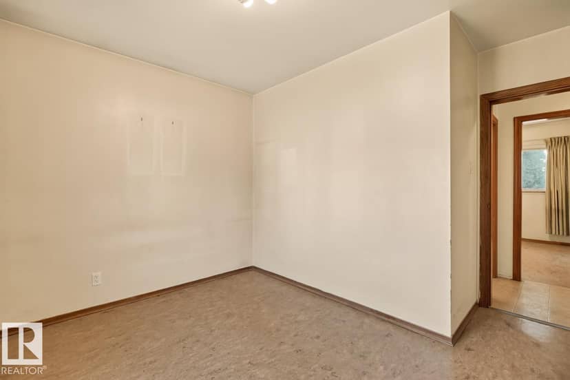 12309 128 ST NW — photo 18 of 37