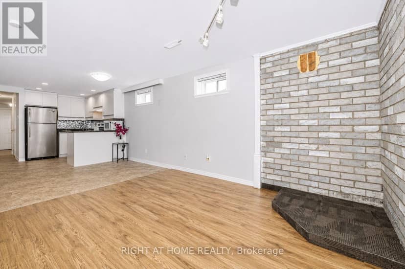 229 Britannia Avenue — photo 21 of 28