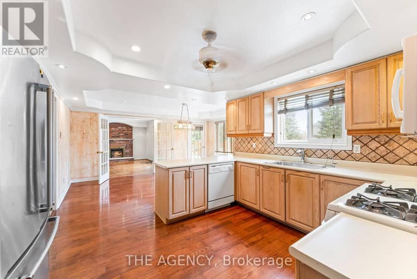 92 Russell Snider Drive — photo 7 of 40