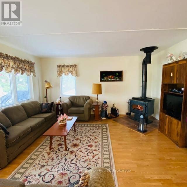 17 Camp 25 Road W, Greenstone, photo 7