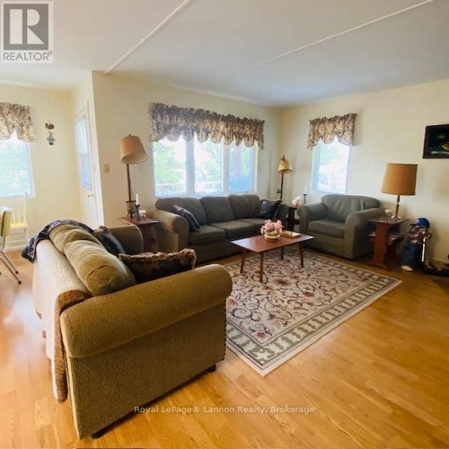 17 Camp 25 Road W, Greenstone, photo 8