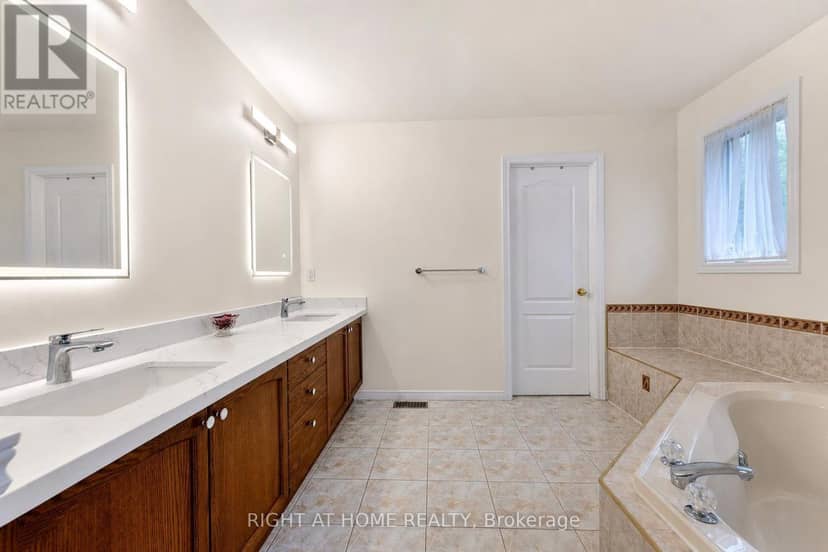 27 Thoroughbred Boulevard — photo 35 of 40