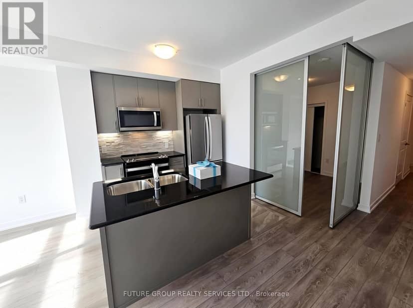 612 - 460 Dundas Street E — photo 9 of 23