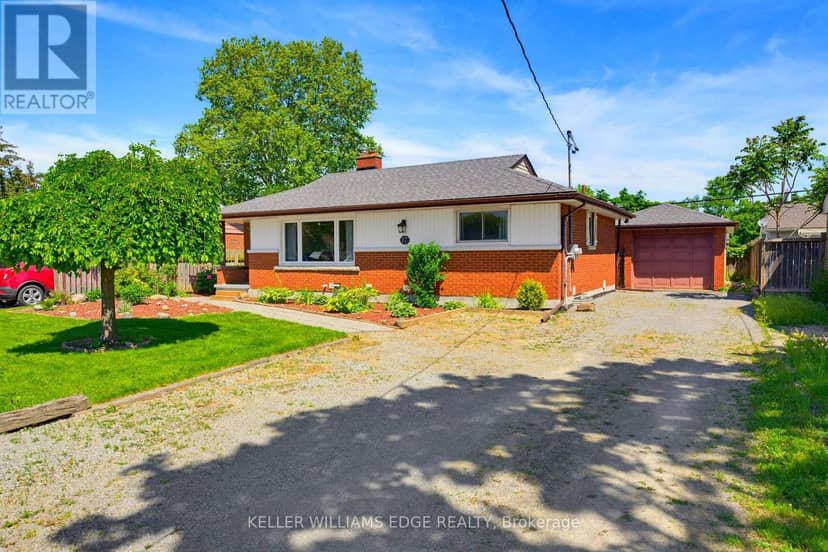 17 Broadmore Avenue — photo 1 of 39