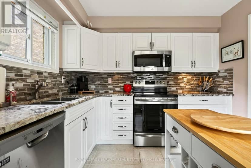 31 Grindstone Way — photo 18 of 40