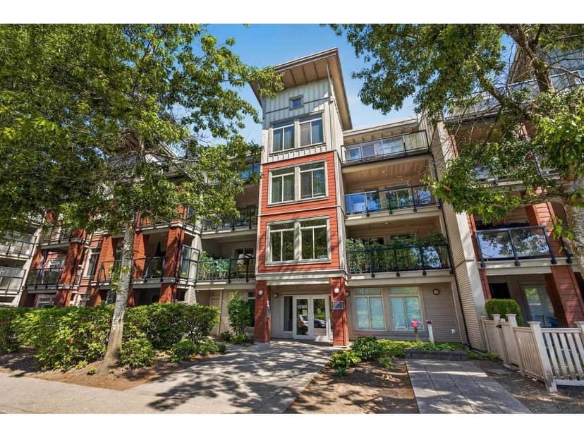 405 15385 101A AVENUE, Surrey