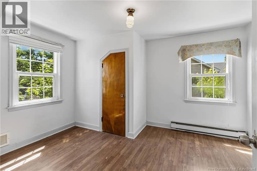209 Broadway Street — photo 19 of 30