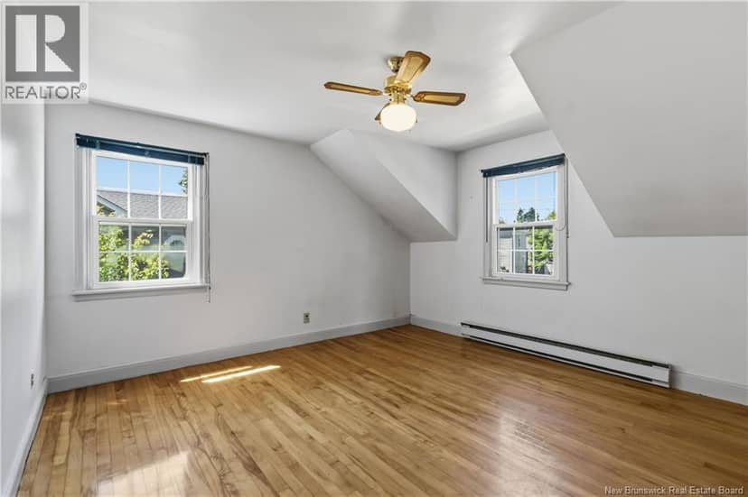 209 Broadway Street — photo 22 of 30