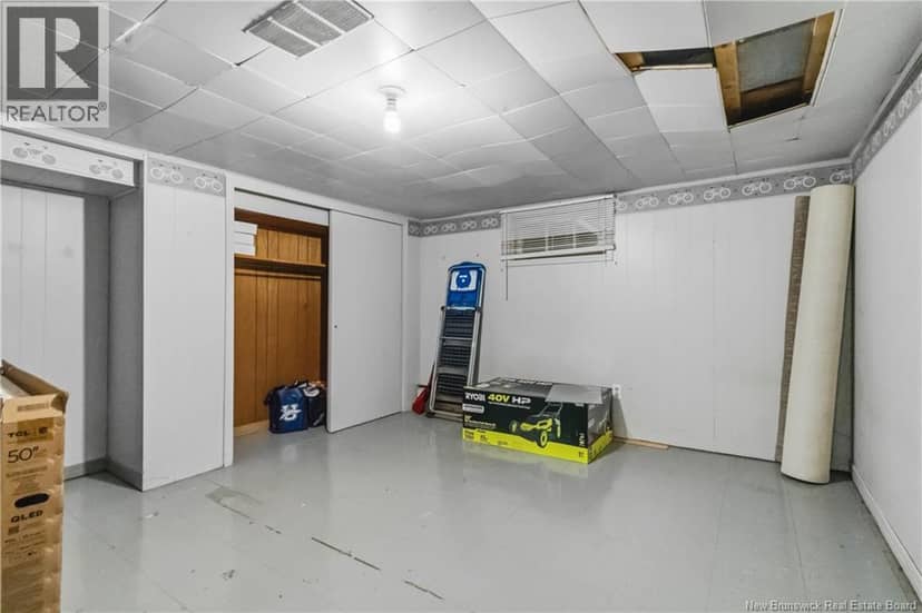209 Broadway Street — photo 24 of 30