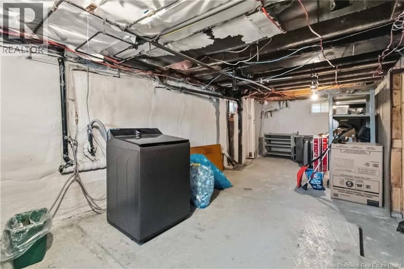 209 Broadway Street — photo 26 of 30