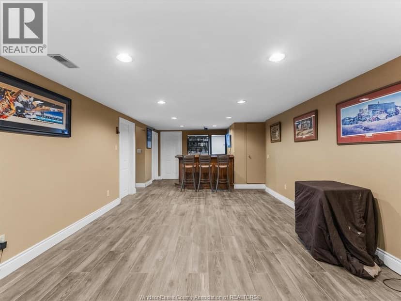 1865 Todd Lane — photo 20 of 40