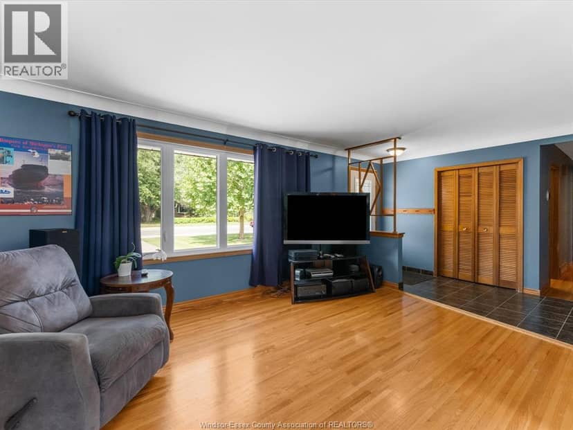 1865 Todd Lane — photo 6 of 40