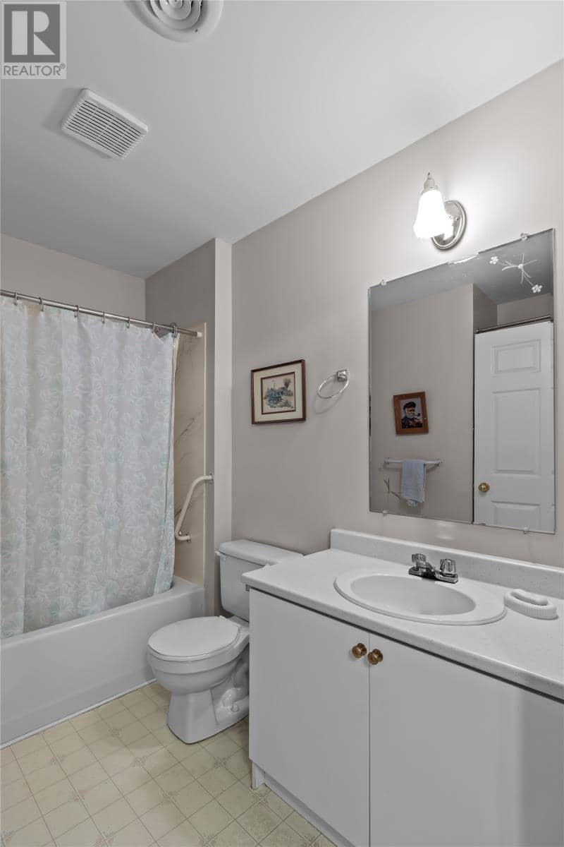 11 Sarasota Court — photo 6 of 26