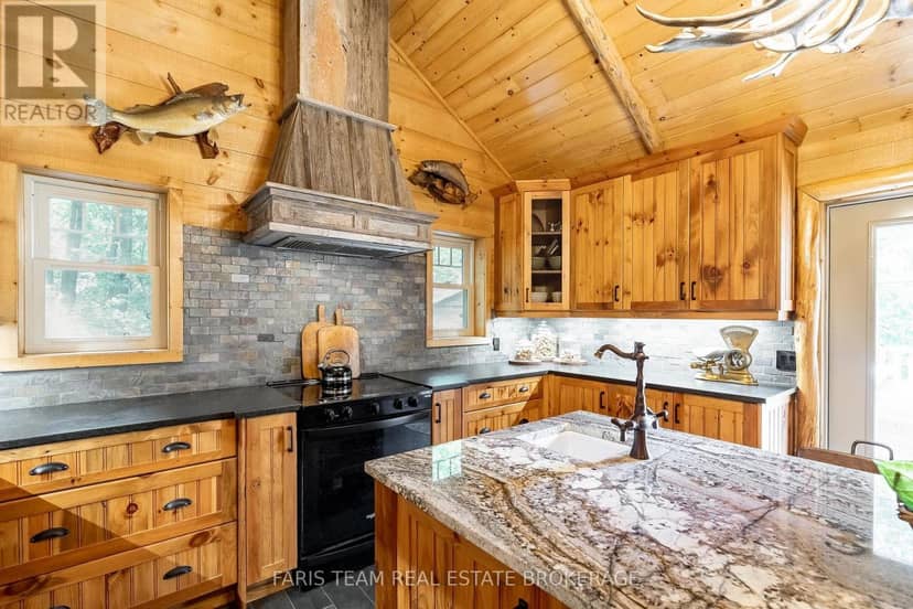 108 Shoreline Road — photo 8 of 40