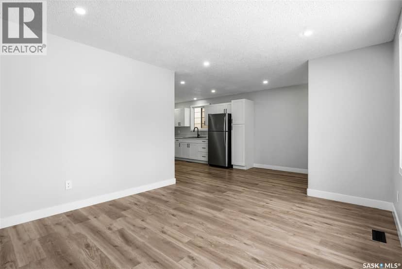 1909 Montreal STREET, Regina, photo 7