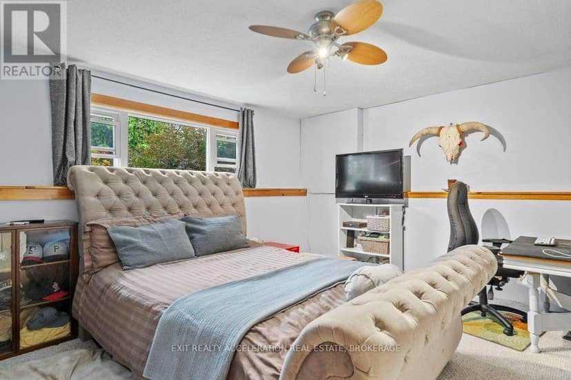 4524 County Rd 1 E — photo 33 of 40
