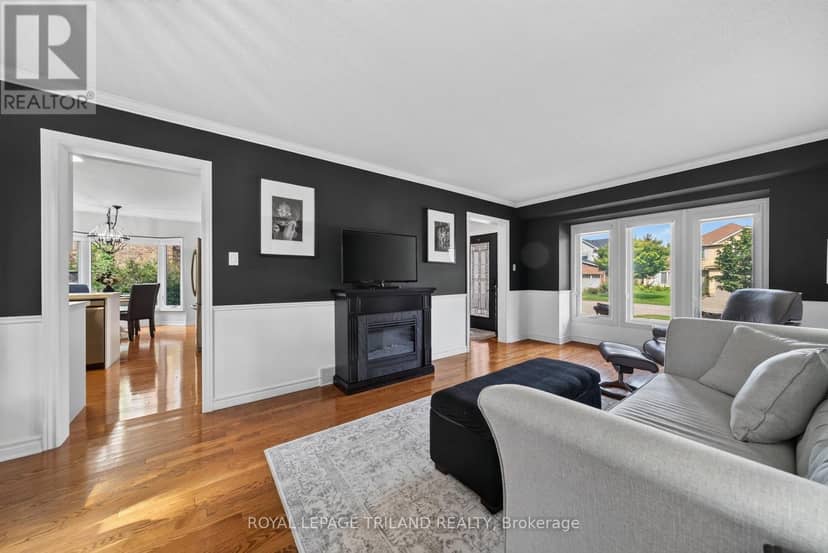 5 Martinet Avenue — photo 9 of 40