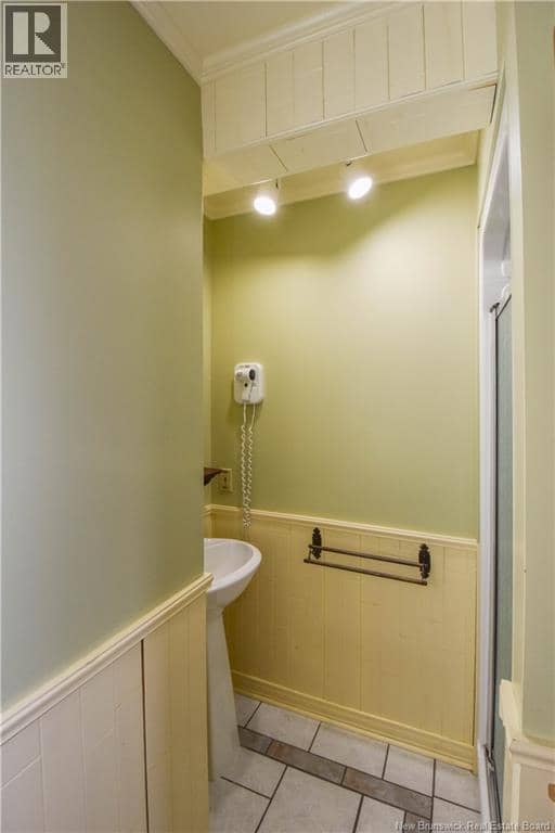 98 Saint-Pierre Ouest Boulevard — photo 16 of 40