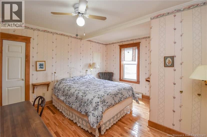 98 Saint-Pierre Ouest Boulevard — photo 15 of 40