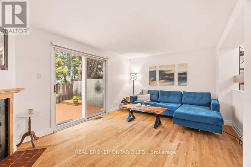1699E Lamoureux Drive — photo 11 of 35