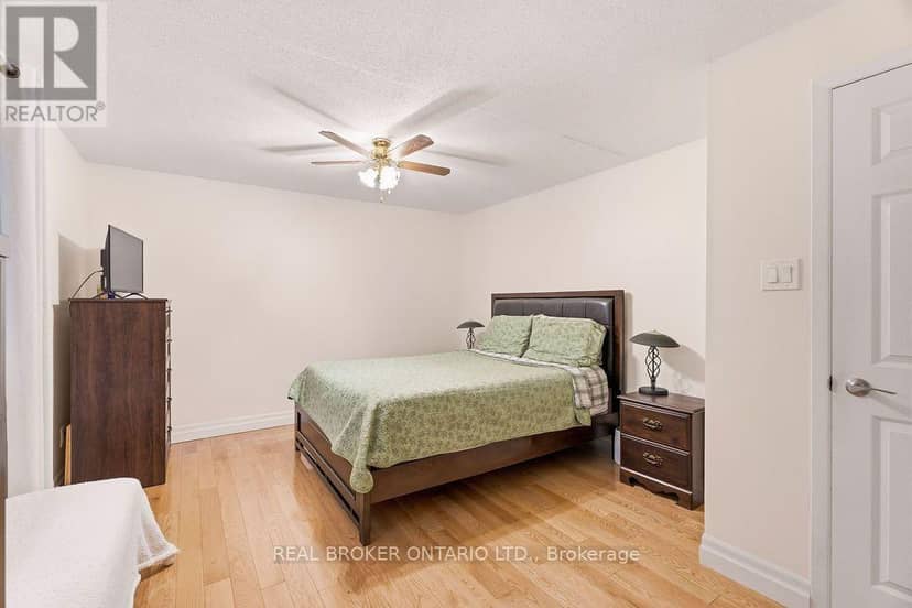 1699E Lamoureux Drive — photo 19 of 35