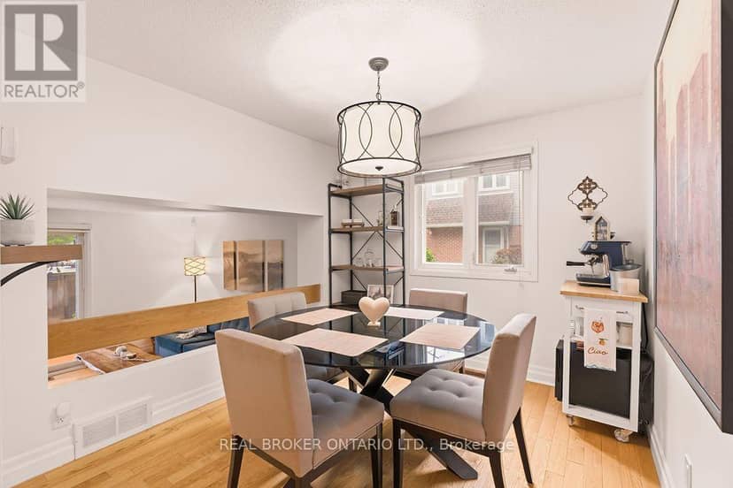 1699E Lamoureux Drive, Ottawa, photo 8