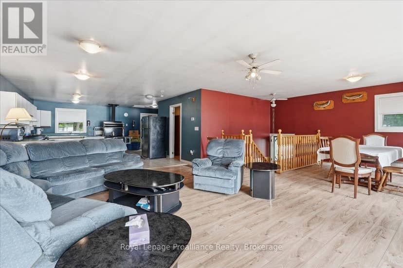 838 Trenear Road — photo 10 of 32