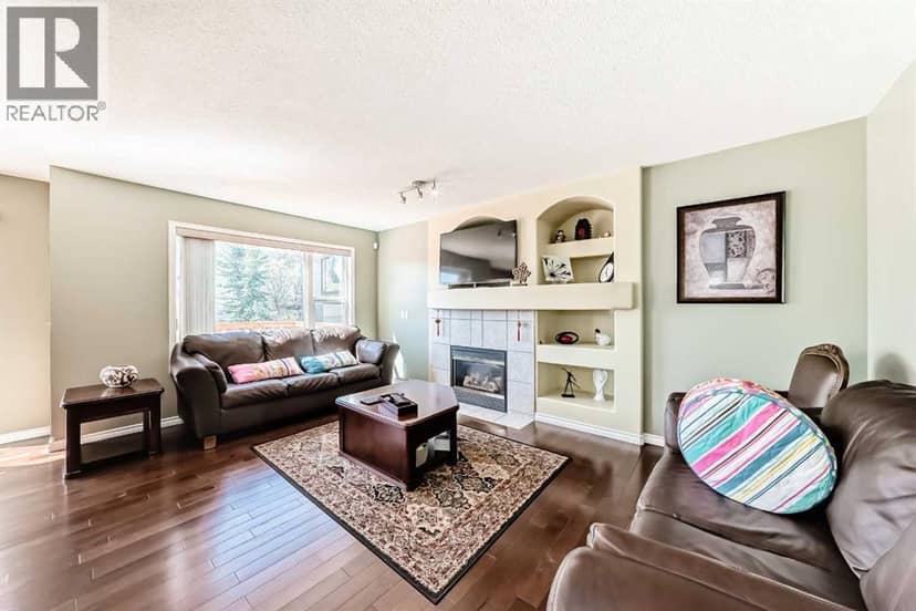 438 Bridlewood Place SW — photo 9 of 31