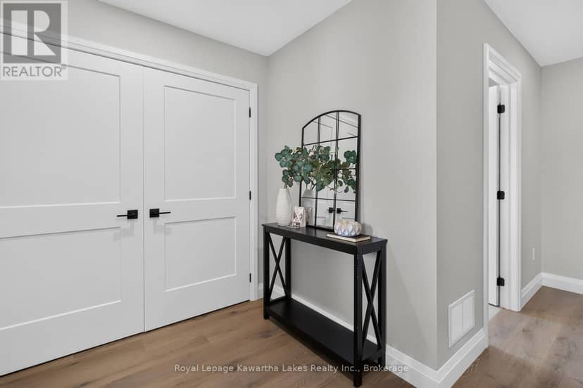 22 Murray Street — photo 7 of 36