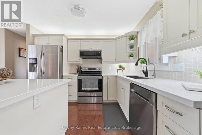 289 Kings Road, Prince Edward County, photo 7
