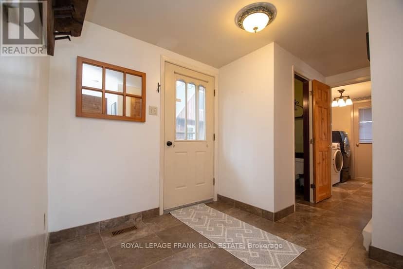 674 Dickie Road — photo 7 of 40
