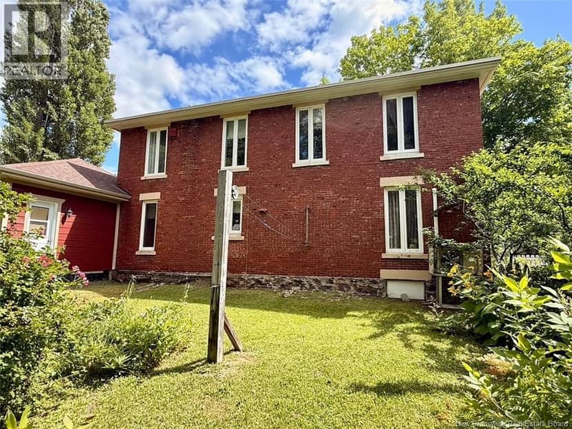 11 Dufferin Street — photo 19 of 24