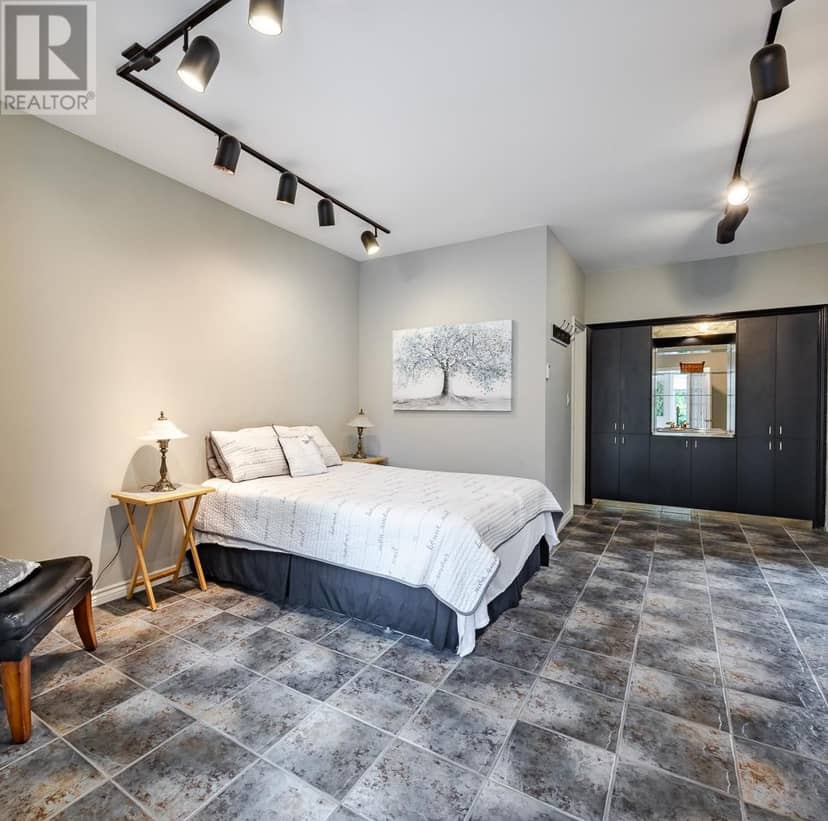 840 Walls RD — photo 24 of 40