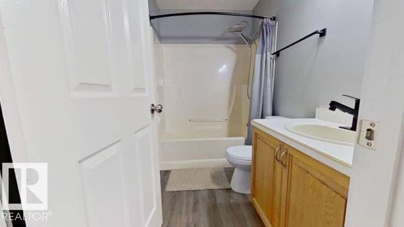 272 Bussieres DR — photo 14 of 28