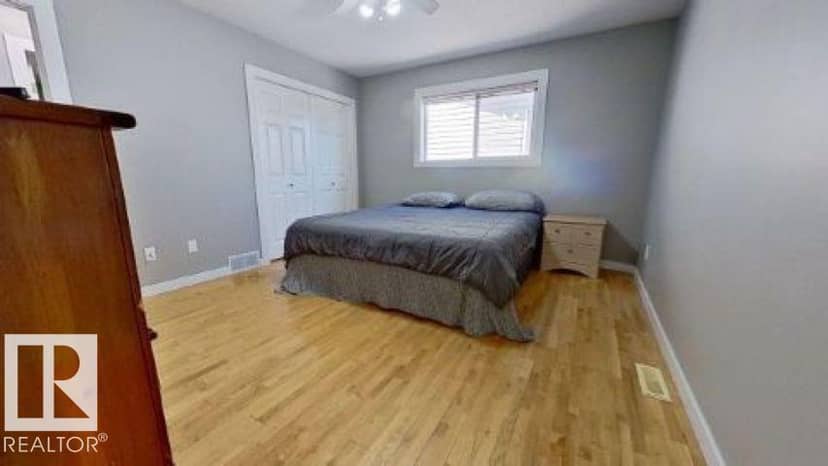 272 Bussieres DR — photo 13 of 28