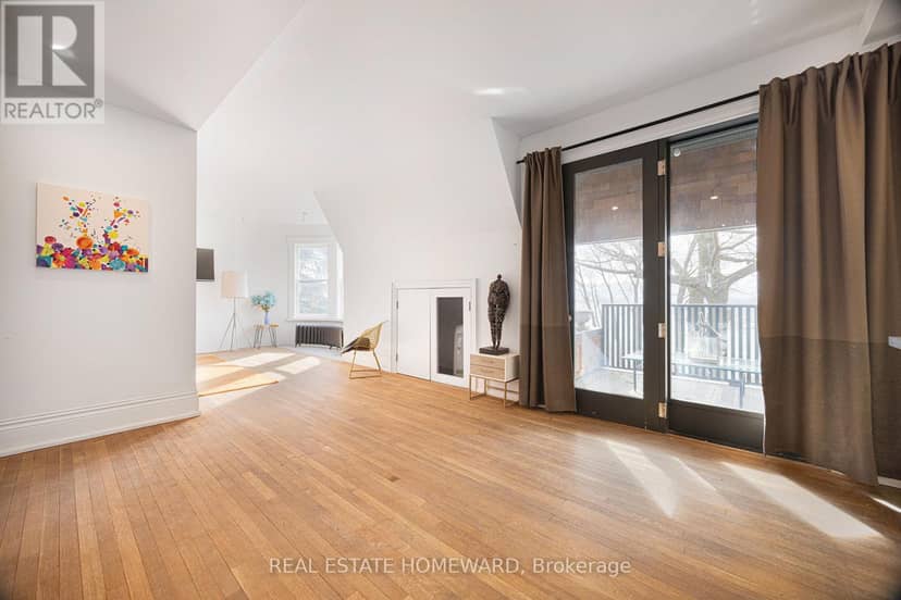 3025 Queen Street E — photo 26 of 40