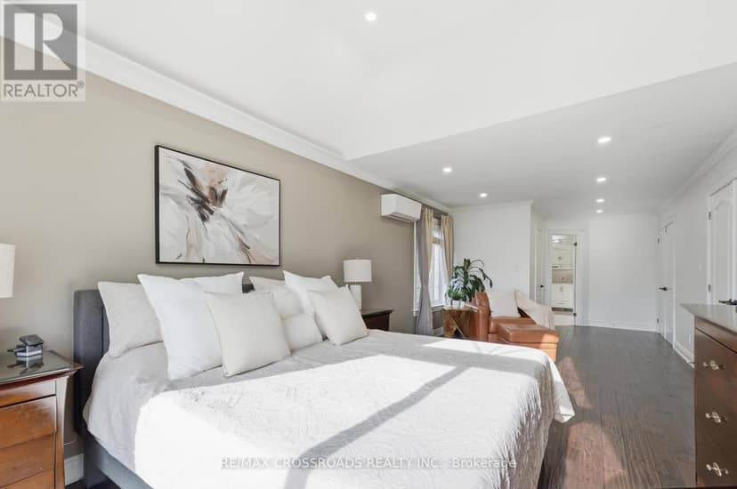 5050 William Street — photo 23 of 40