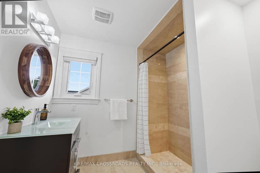 5050 William Street — photo 36 of 40