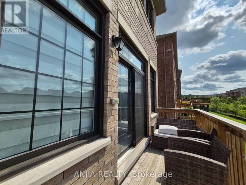 50 Meadow Vista Crescent — photo 23 of 40