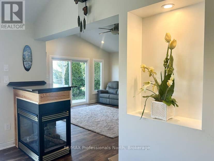 652 Robel Drive — photo 16 of 40