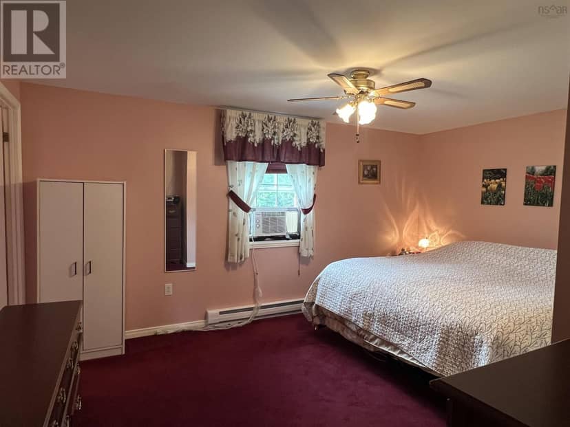 188 Shore Road — photo 31 of 40