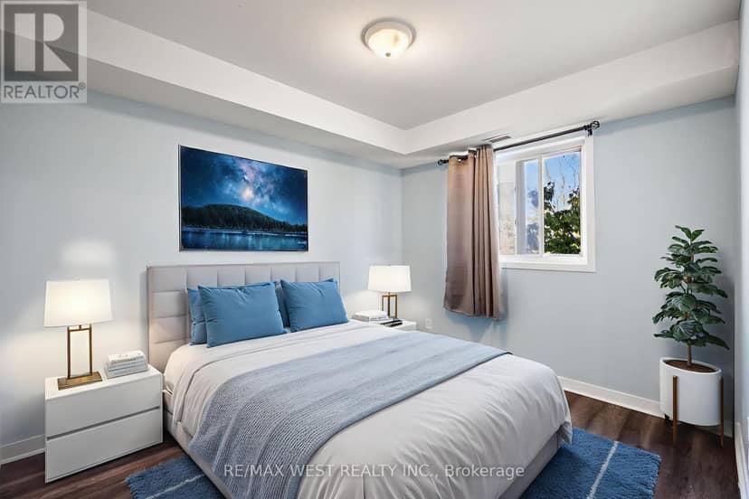 208 - 4 Dayspring Circle, Brampton, photo 6