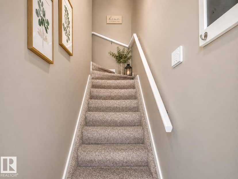 #3 11811 106 ST NW, Edmonton, photo 2