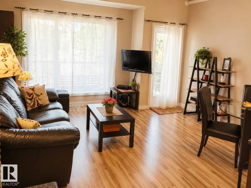 #3 11811 106 ST NW, Edmonton, photo 3