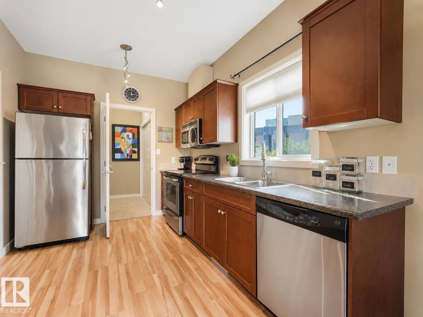 #3 11811 106 ST NW, Edmonton, photo 4
